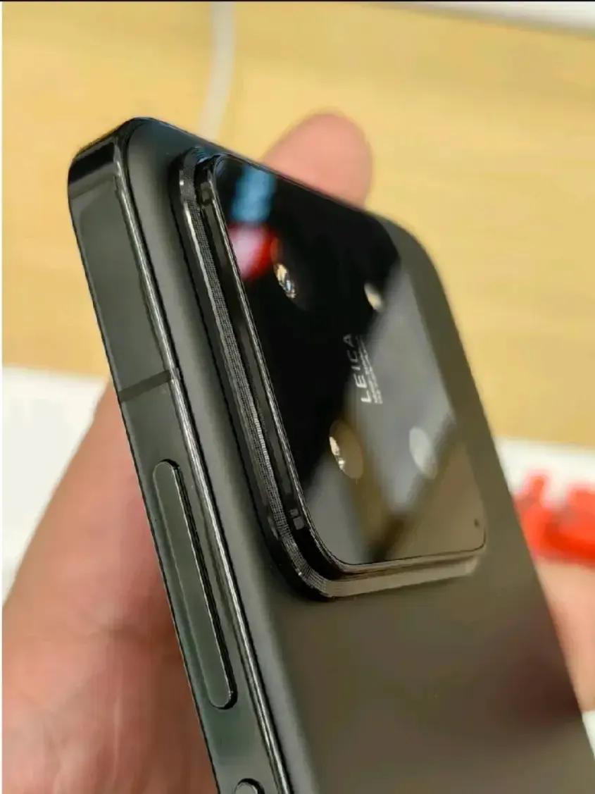 华为Mate60目前面临第一波考验接踵而至，iPhone15系列势头正猛，安卓这