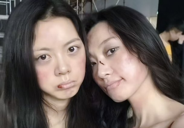 福大命大的逃命姐妹花！！真的看得我揪心[泪]死里逃生，希望她们都能有个美好的结局