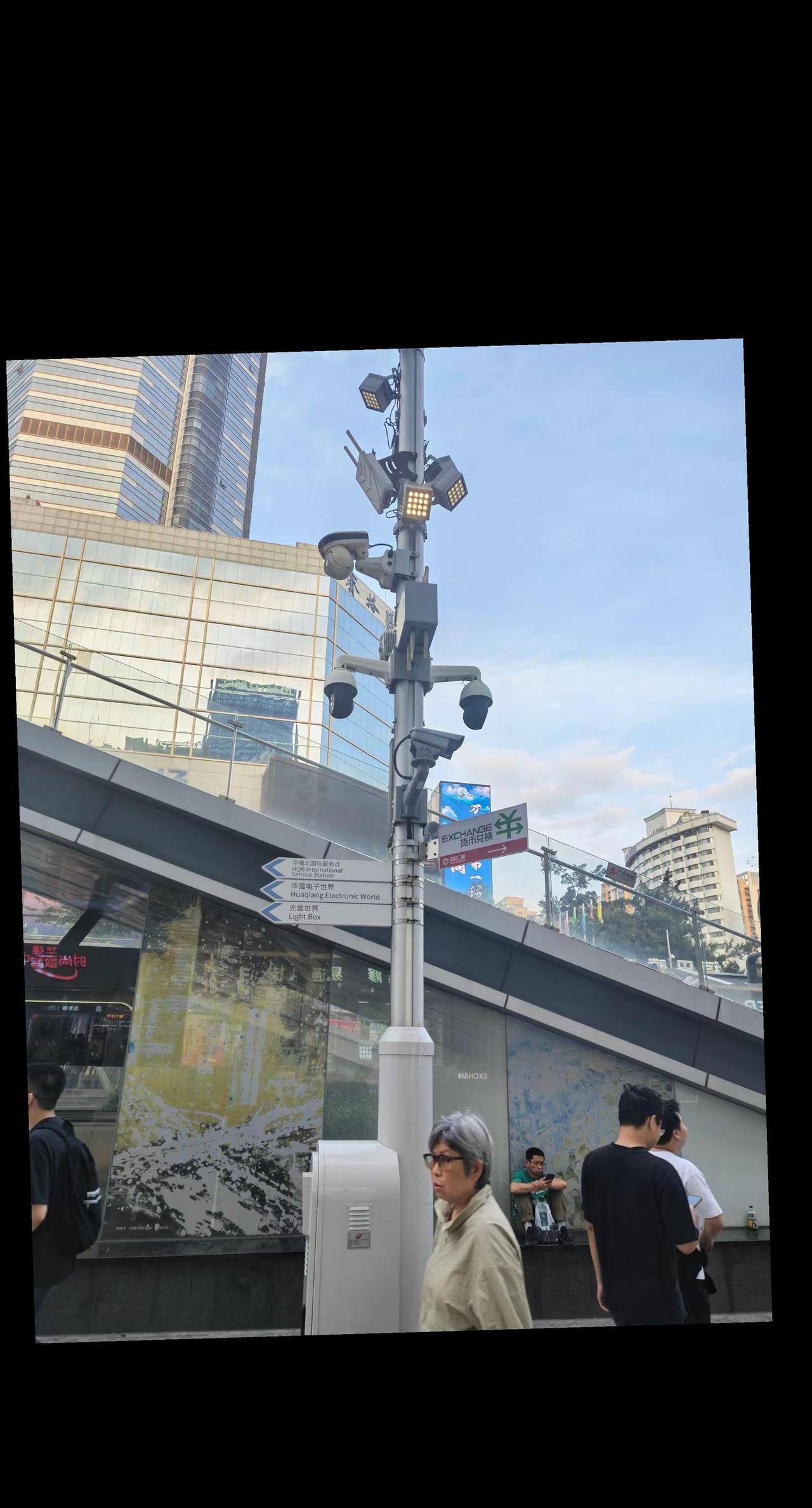 发现城市美好现象 用独特方式记录城市 重庆人民解放碑 重庆市解放碑广场
