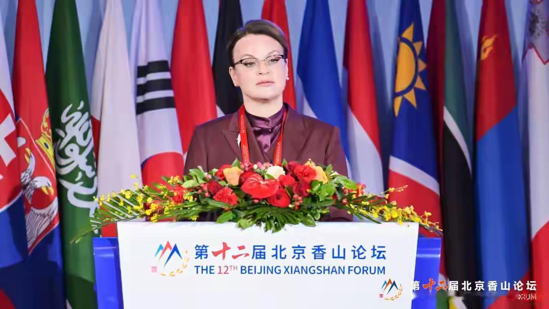 在9月18日上午举行的以“构建公正合理的全球安全治理体系”为主题的第一次全体会议