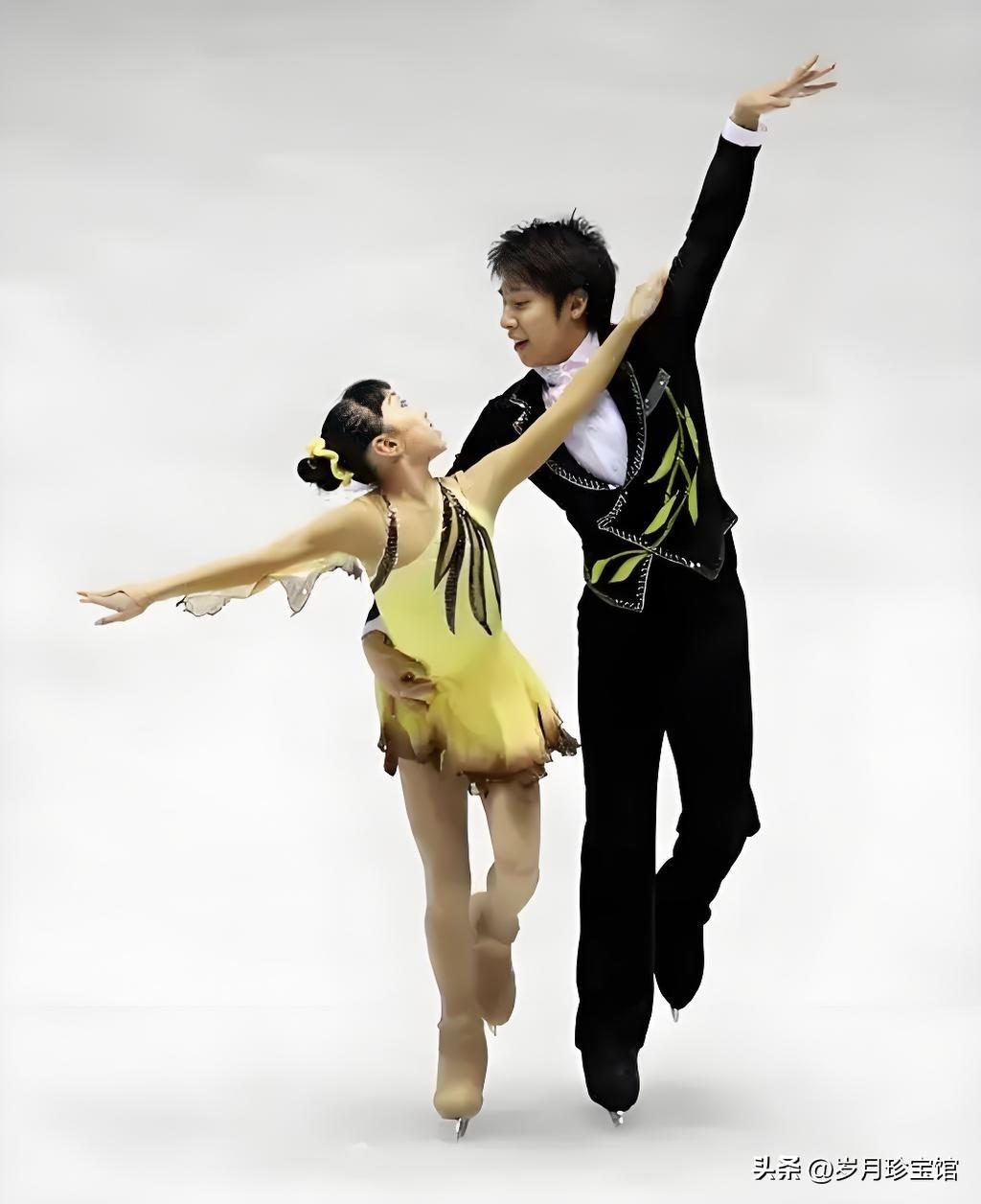 2014年的时候，隋文静韩聪年龄还不大，因为身高比较矮的缘故，那时候包括国家队的