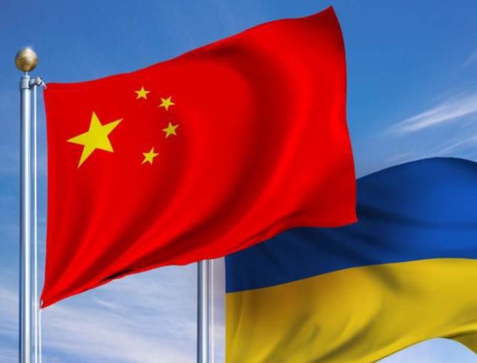 世界上最牛的两个国家，中国和乌克兰。放眼全球，能把一手烂得不能再烂的牌，硬生生打