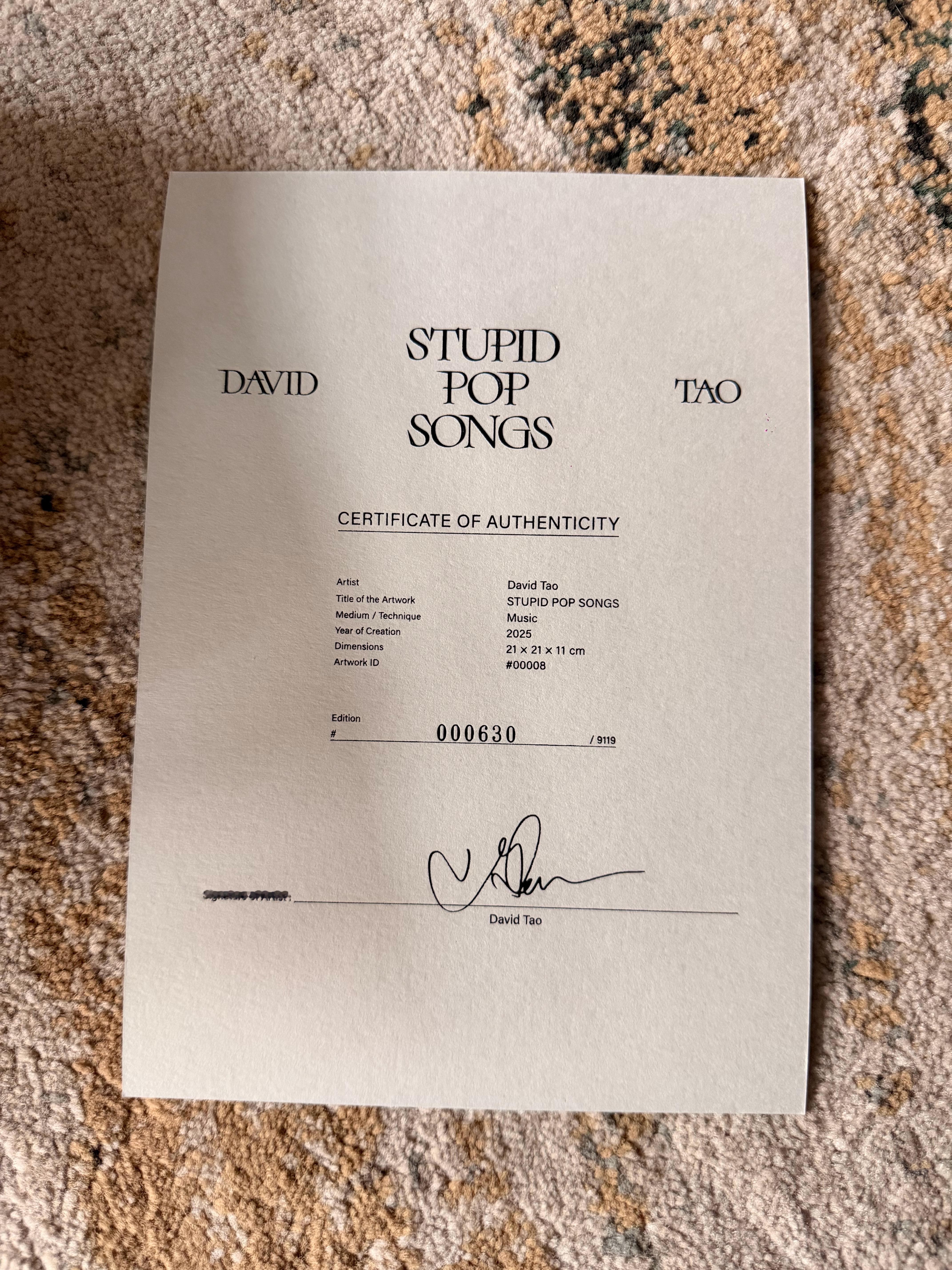 终于收到了陶喆《STUPID POP SONGS》实体限量精装版CD，自己拿到了