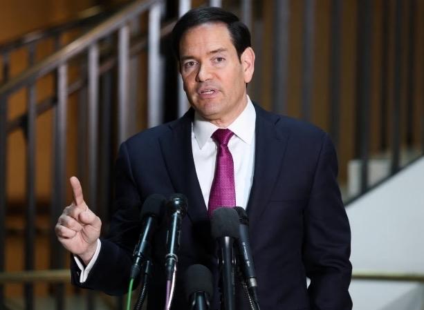 3月2日，鲁比奥表示，美方行动目标是摧毁伊朗弹道导弹及制造能力、消除其海军对全球