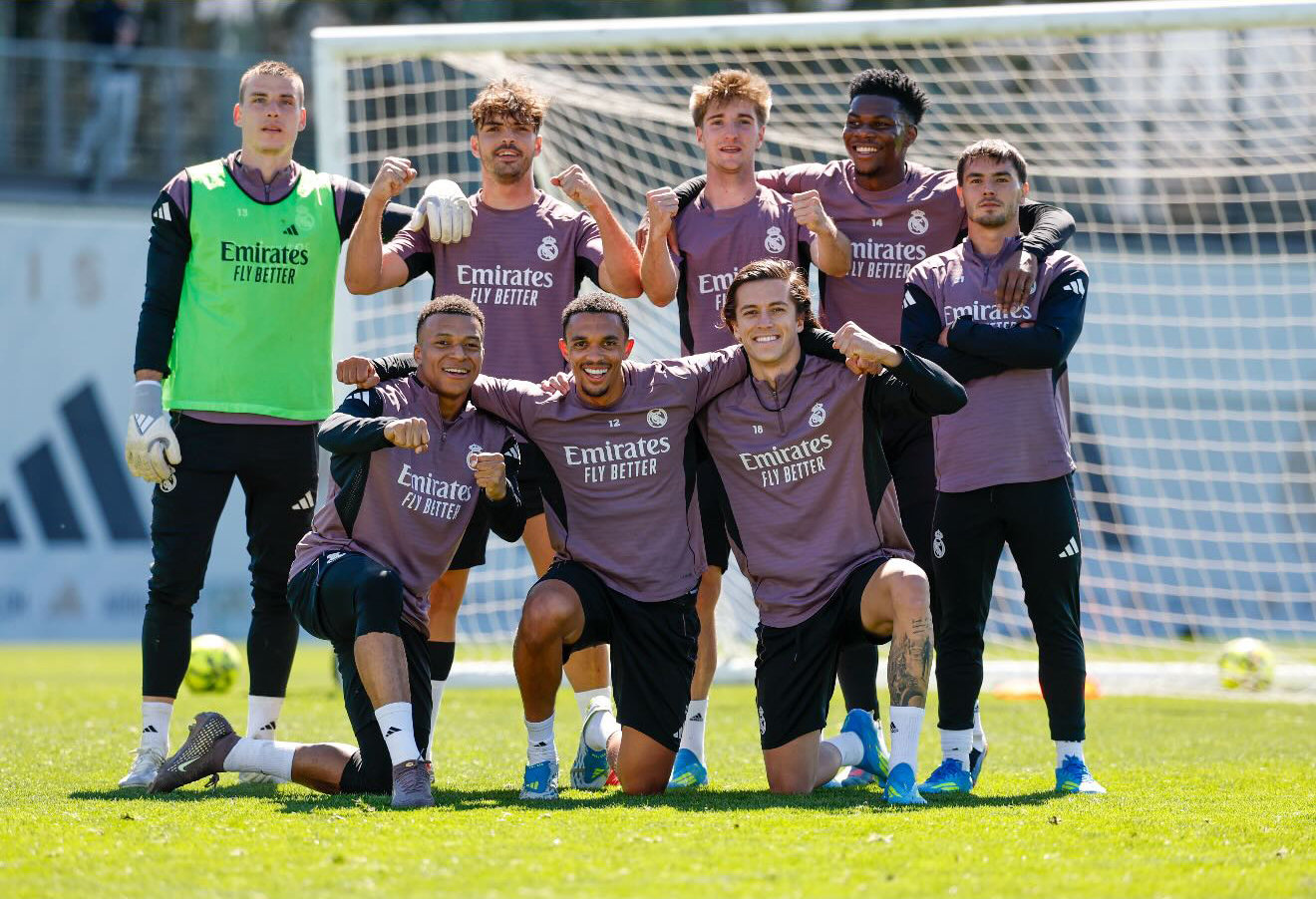 昨日赢球小分队！💪👊halamadrid