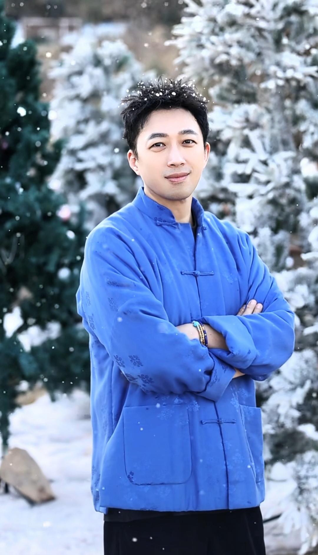 AI时代的来临，
有些演员害怕了，
最近编剧于正，
被问到AI会取代演员吗？
