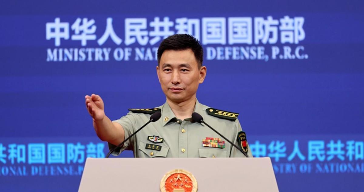 当中国国防部9月4日宣布，解放军陆军将赴俄罗斯参加东盟防长扩大会人道主义扫雷演习