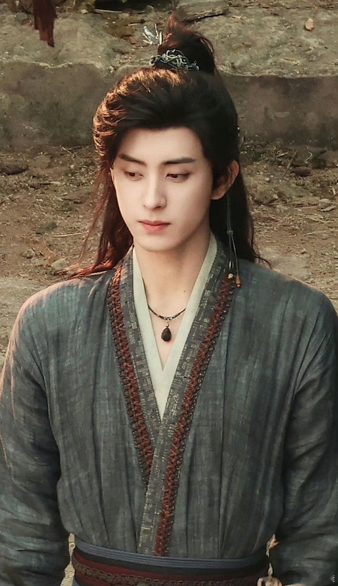 敖瑞鹏的《师兄太稳健》预计6月要抬了，燥候李长寿🔥 