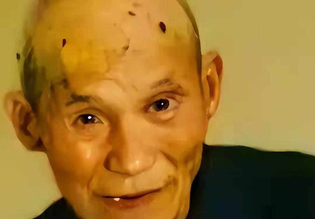 2010年，坐牢长达57年的欧树，终于走出了监狱。意外的是，这个坐牢时间最长的男