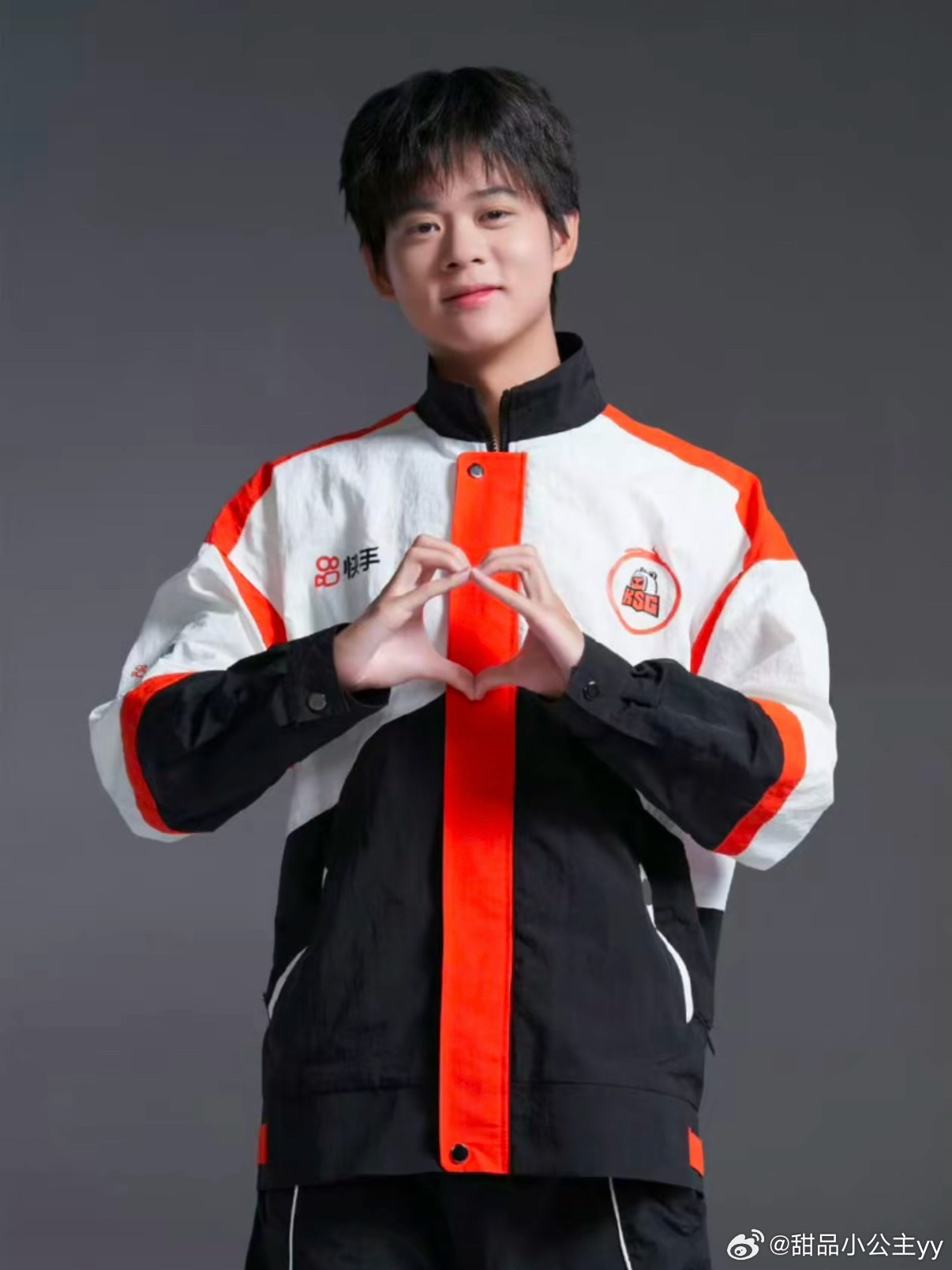 KSG取消流浪三周年花墙6月22日，在距离开票不到24小时时，后援会突然公告称因