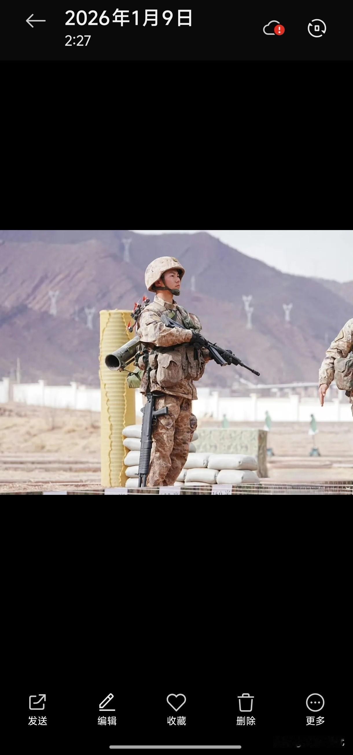 俄乌战争之后，解放军陆军的火力肉眼可见的加强了，一把步枪，一个火箭筒，一把喷子，