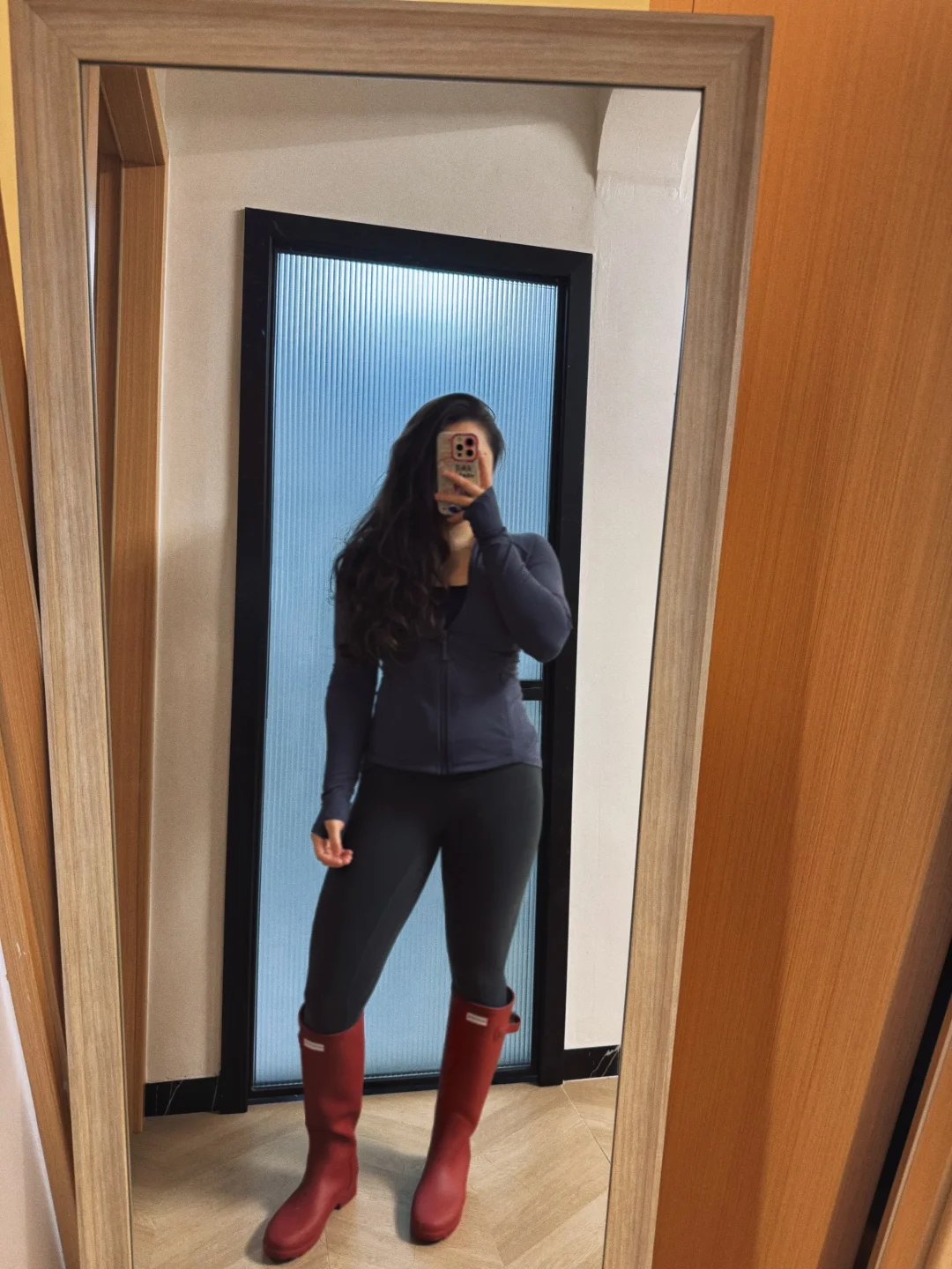 不图别的 图身材