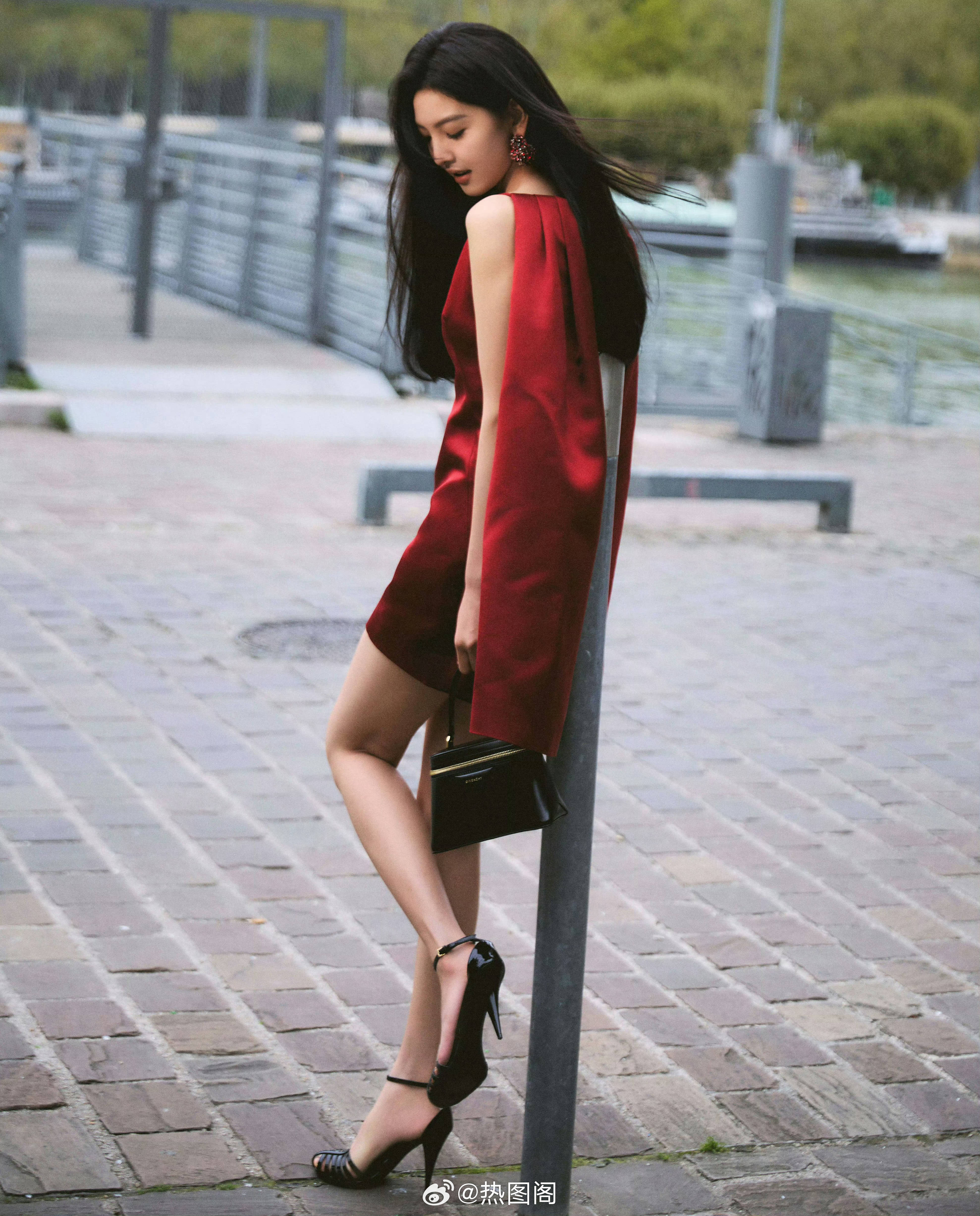 章若楠 无以言表好好演戏章若楠红裙 热图阁公众号 