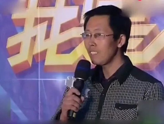 【农民歌手李根离世 年仅43岁】多个网络视频显示，曾在山东电视台《我是大明星》舞