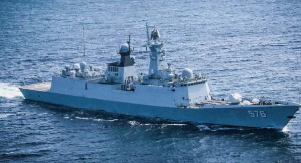 这下硬气了！中方警告美军封锁：不得阻挠我船只通过海峡！

美国说要封锁霍尔木兹海