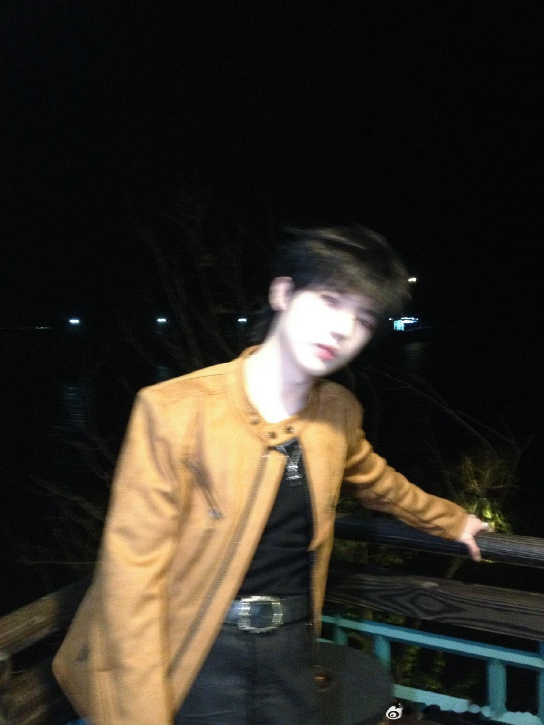 张子墨 请锐评这个张子墨帅！好事多墨