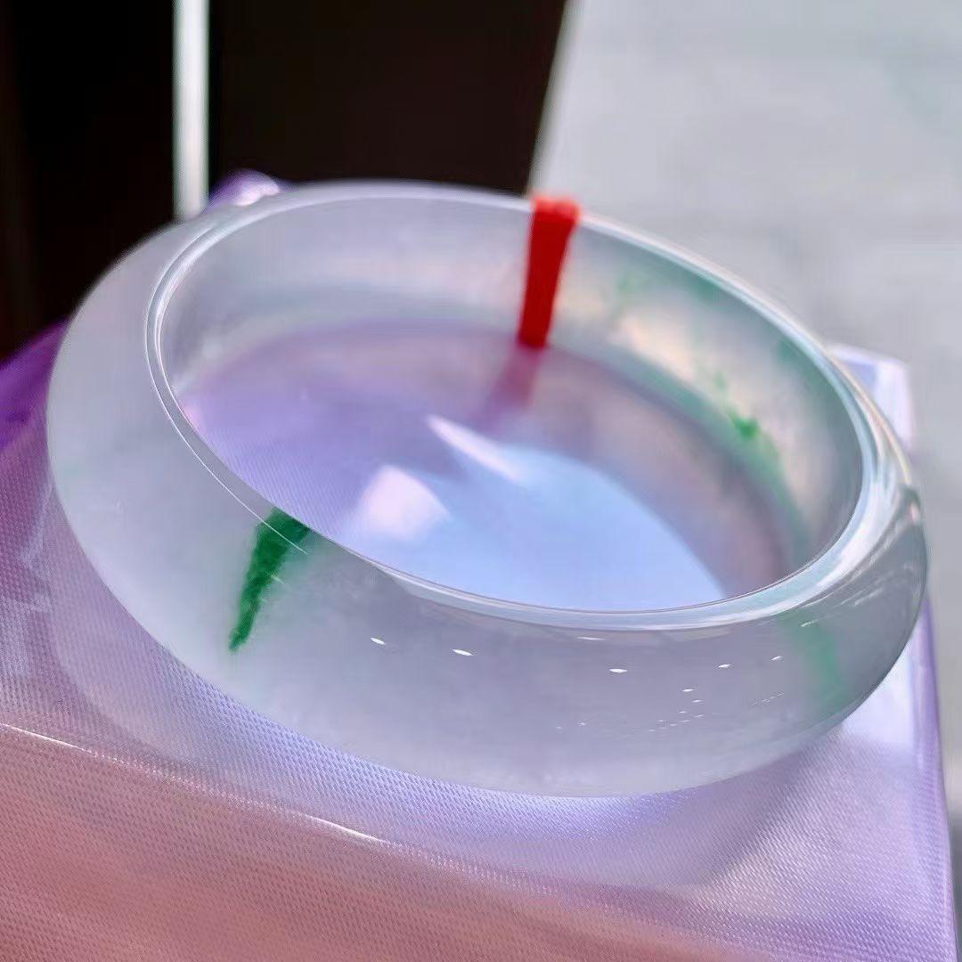 高冰飘花正圈手镯，通透起光，完美大六价，圈口53*13*8.6mm