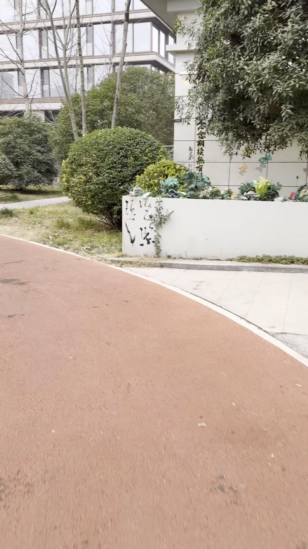 一直以为红肉是健康禁忌，全脂牛奶更是碰不得？这次美国发布的新膳食指南差点让我惊掉