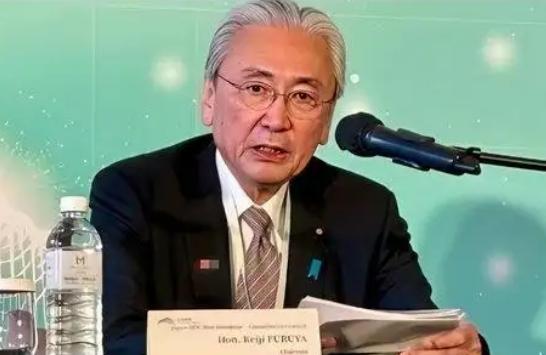 前有日本议员古屋圭司口出狂言给邻国在台海划红线，今有自称日本自卫队现役军官的不法