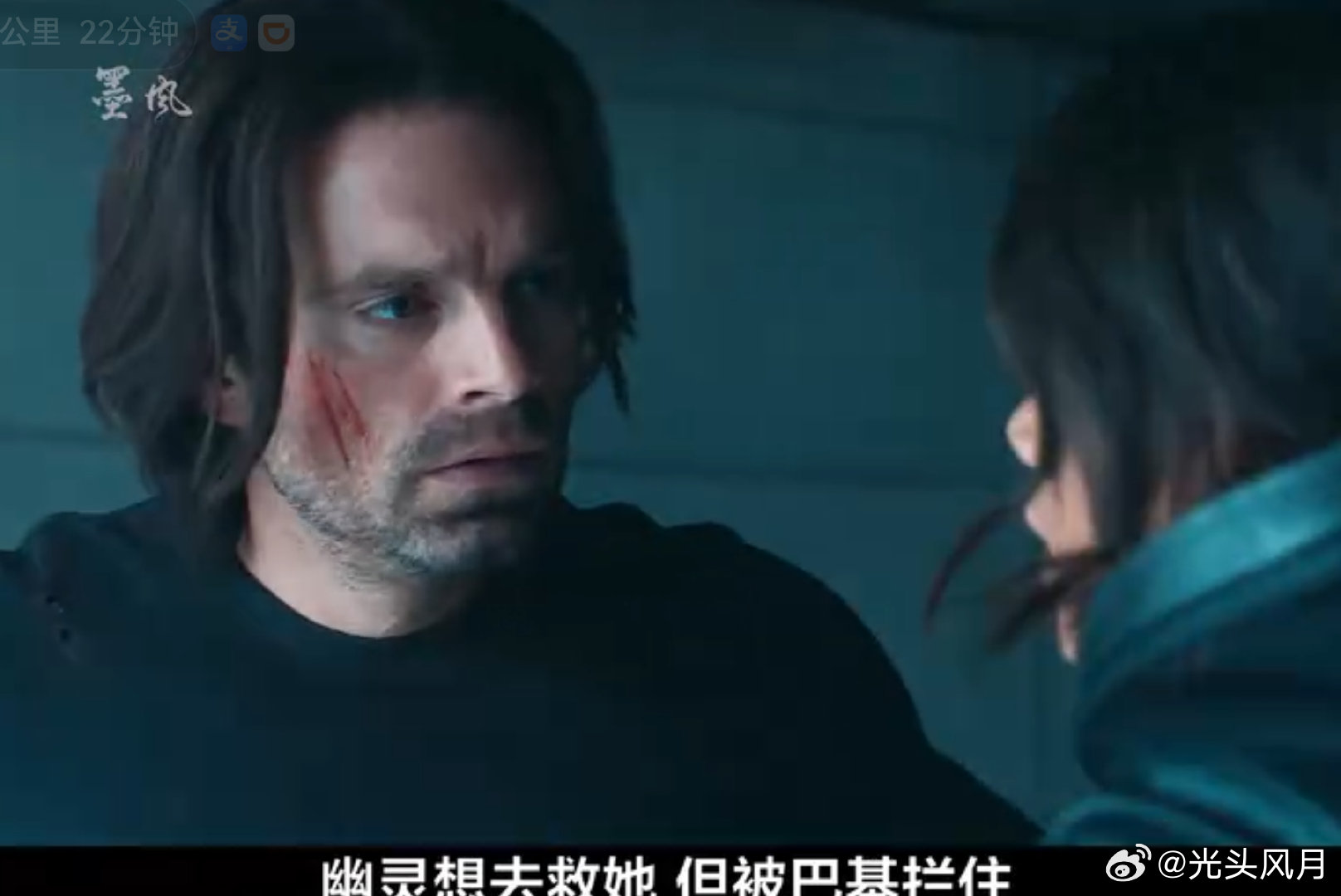 有些人肉乎乎的，年轻时好看，总觉得有点可疑，到了现在还好看，感觉就尘埃落定心里踏