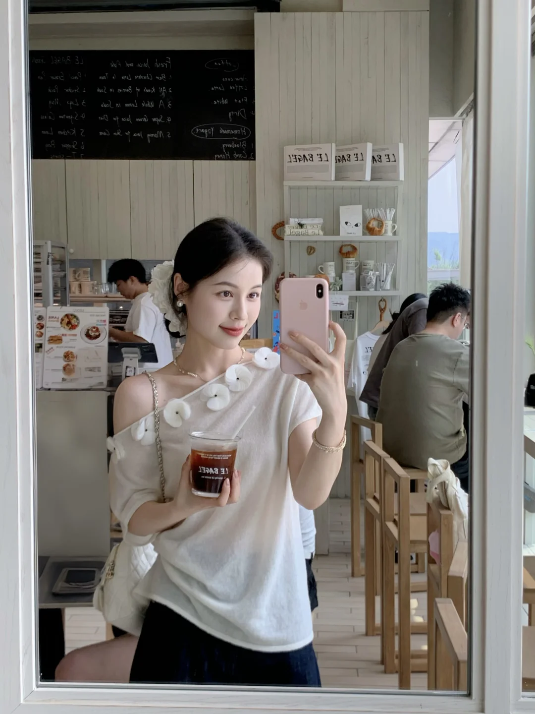 朋友眼里的我很漂亮🌸