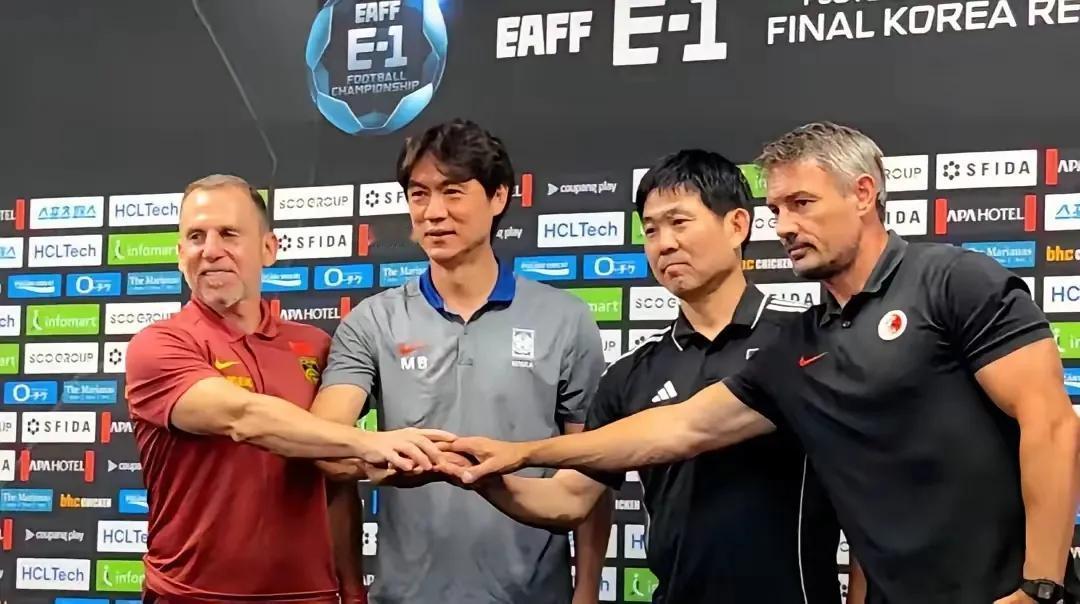 森保一：我们的目标是拿冠军🏆！

洪明甫：我们的目标是拿冠军，日本队很强大！