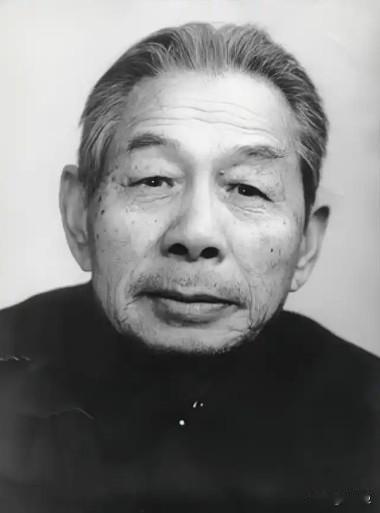 1972年，诺贝尔物理学奖得主李政道访华。宴会上，他反复提起一个名字束星北，他的