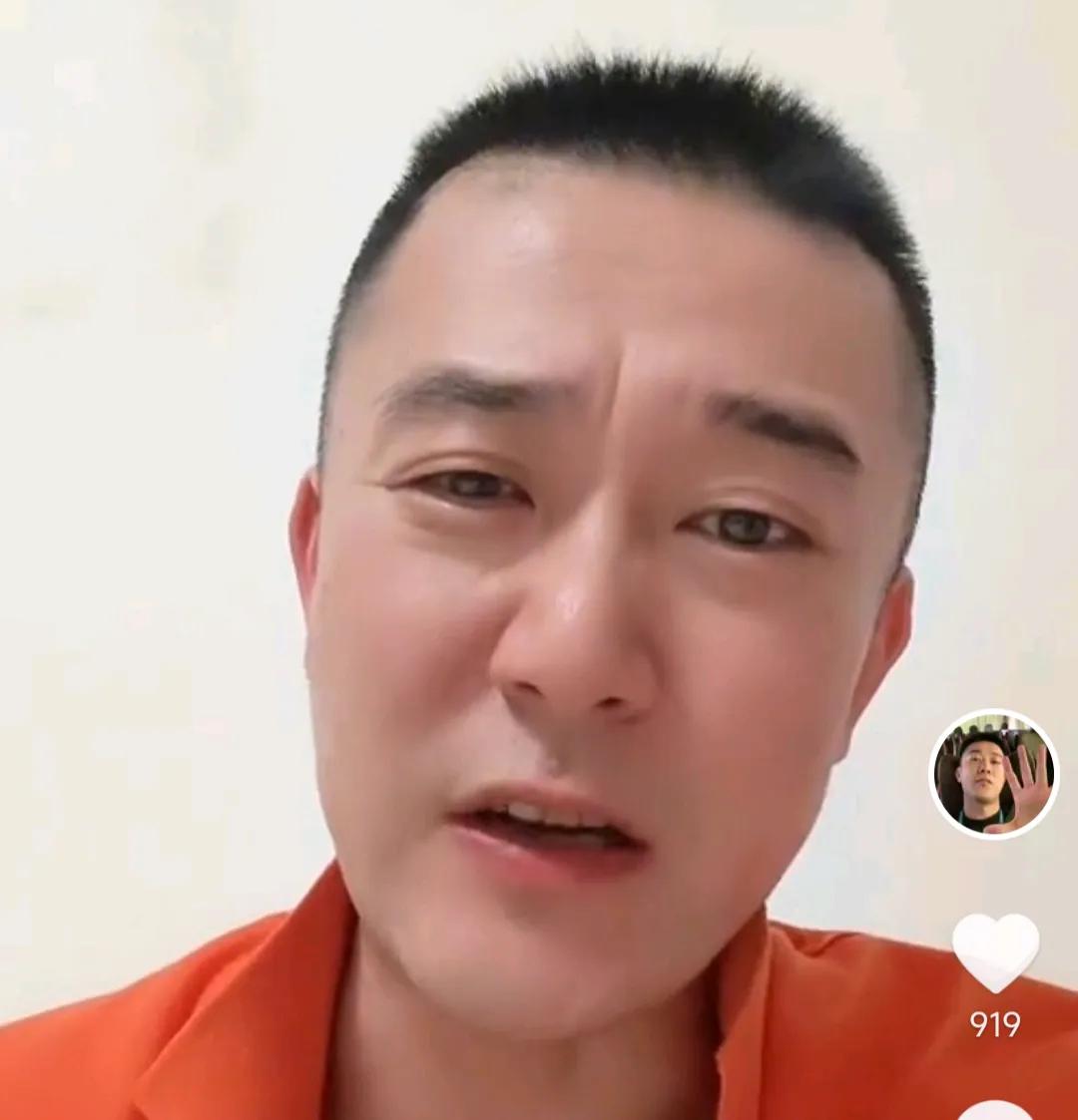 媒体人左海涛质疑了山东泰山俱乐部管理层没有担当精神。
在山东泰山1-2输给河南队