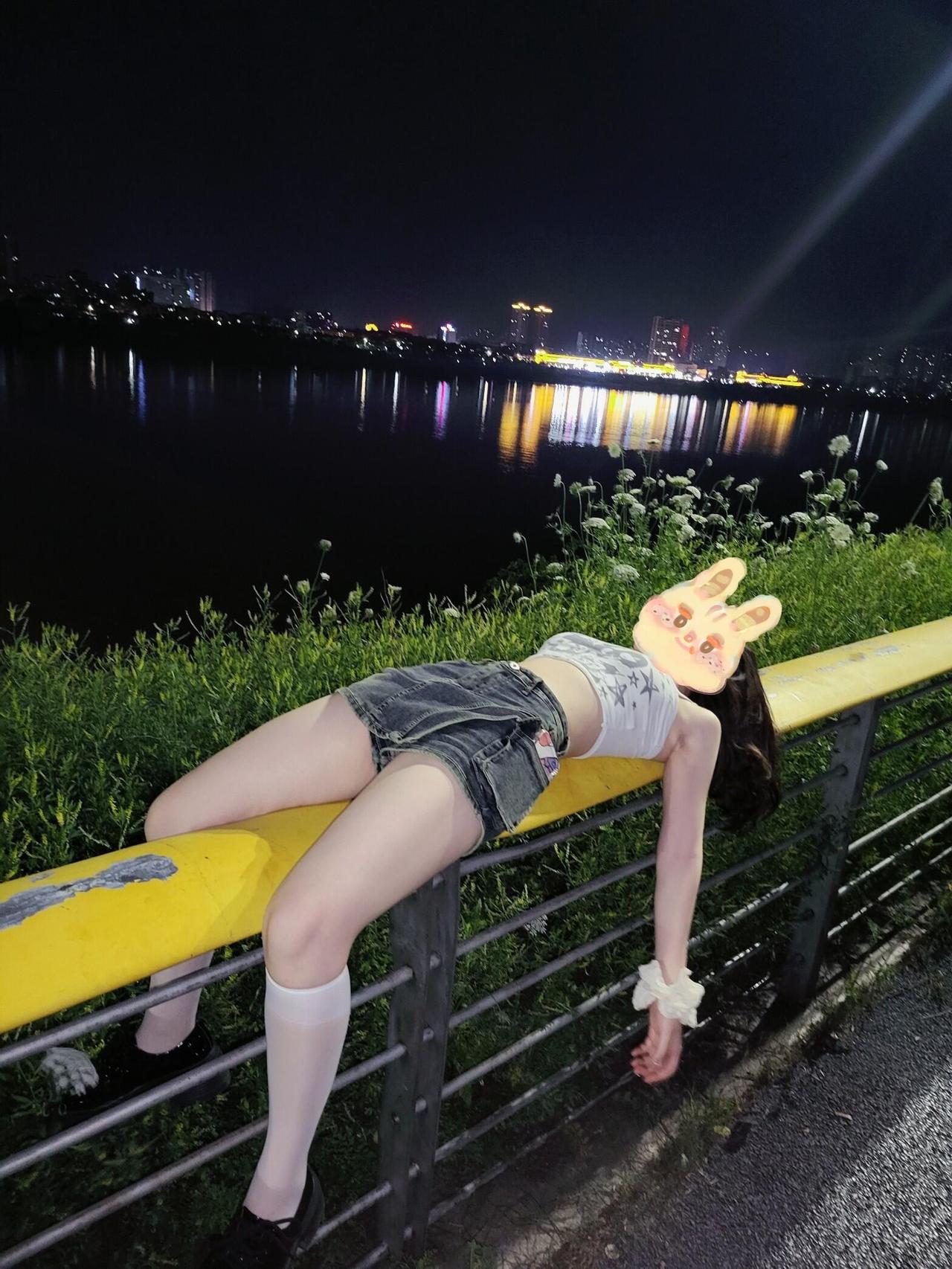 路过河边遇到的，我该怎么办？
在线等，急！