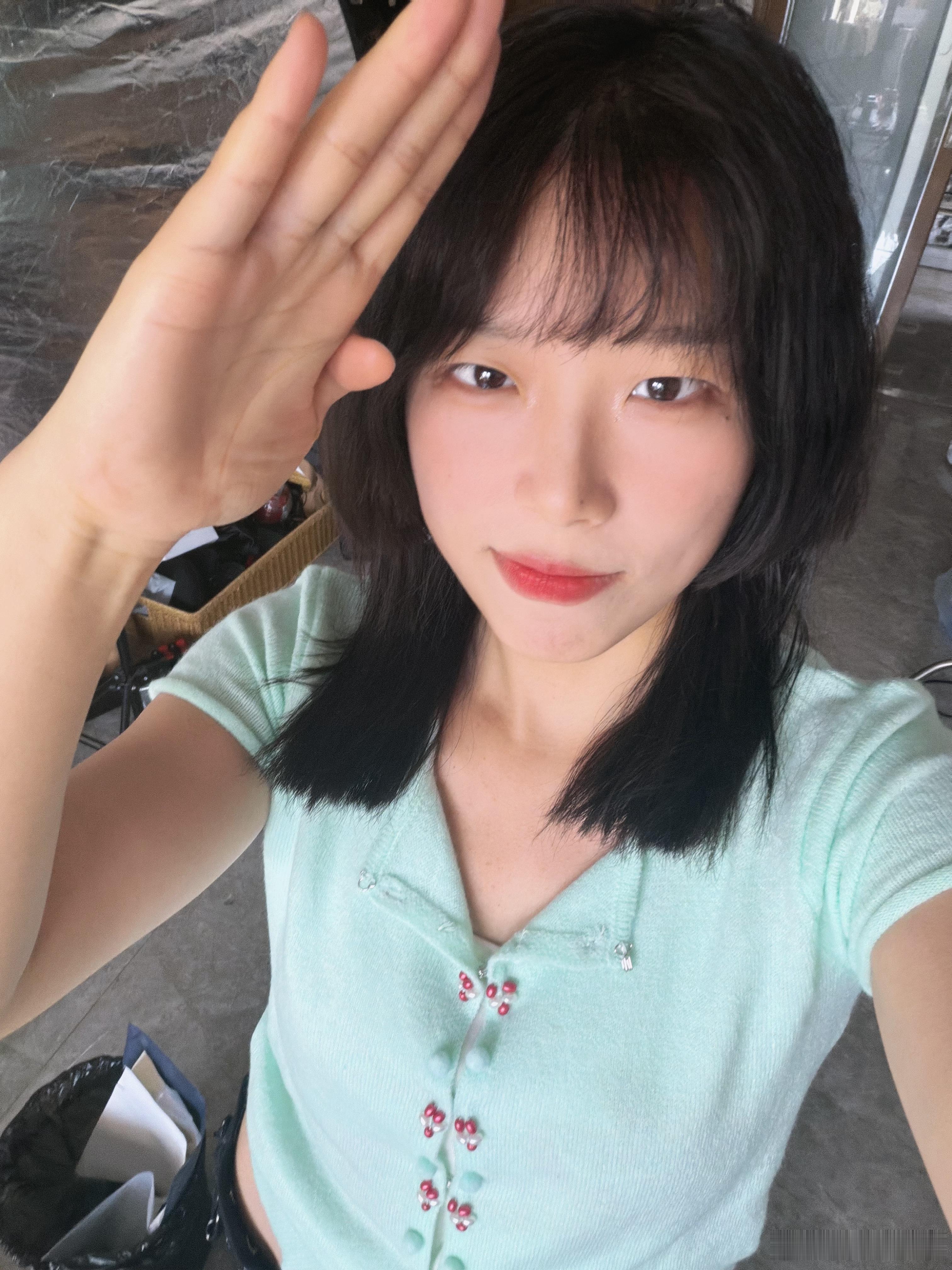 差点忘了今天的睡前博！有两张！明天见～晚安 