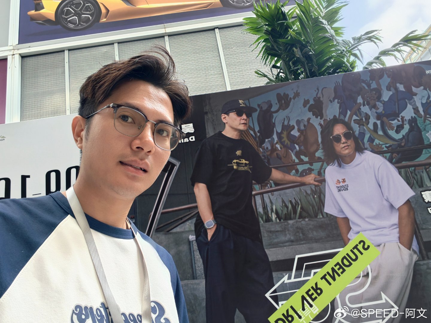 阿祖收手啦，里面全是改装佬汽场全开 深圳·深圳国际会展中心(宝安新馆)