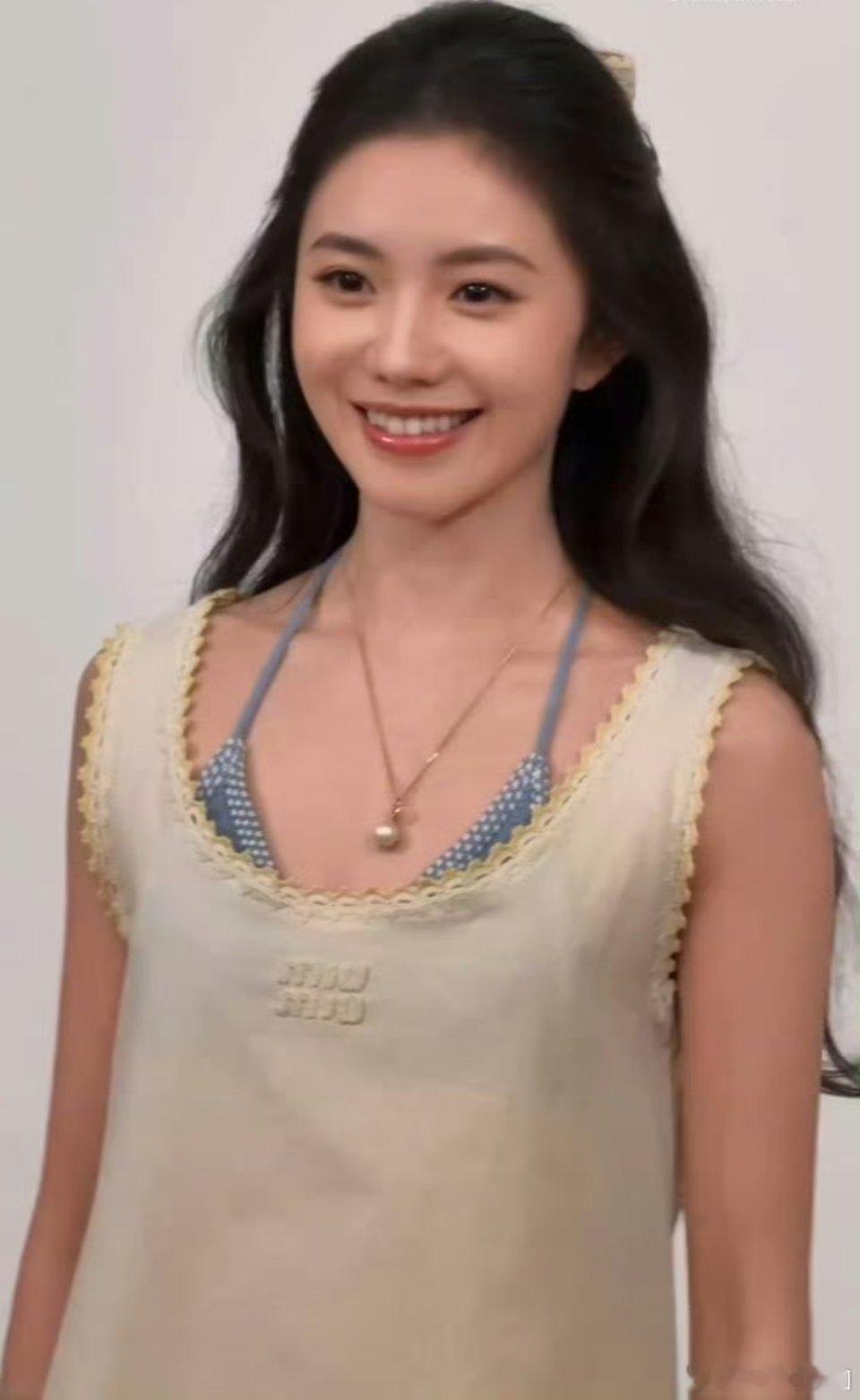 赵今麦 刘浩存 MIU MIU活动生图！！状态都巨好！