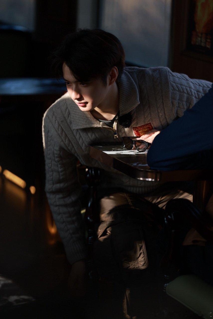 刘耀文东北一切都真讷啊刘耀文东北滑雪照 刘耀文东北滑雪照 