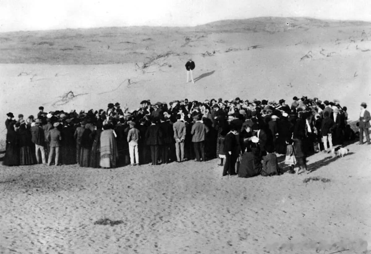 1909年的特拉维夫（图一）和现在的特拉维夫。 ​​​
以色列人民将上帝的应许之