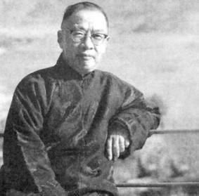 抗战胜利后，钱穆提醒蒋介石，中华民国的首都不能再设在南京了，应该在北京和西安之间