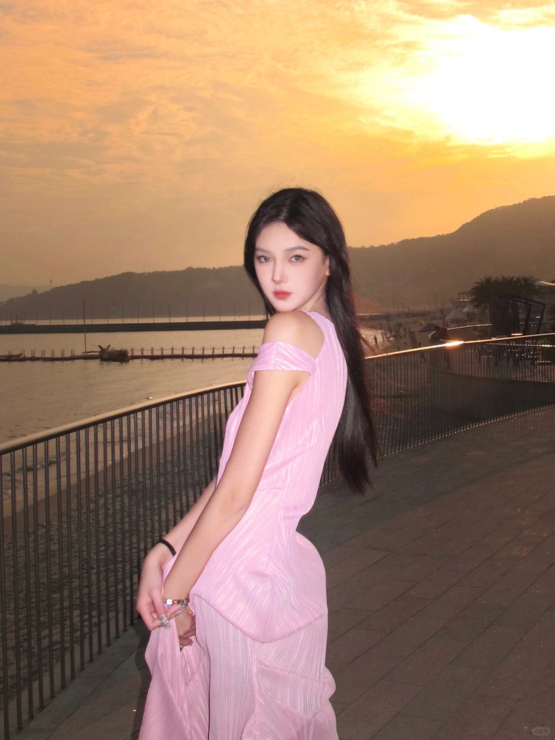 𝐨𝐮𝐭𝐟𝐢𝐭ʚɞ🍓掉进草莓薄荷味的夏天🛼🫧