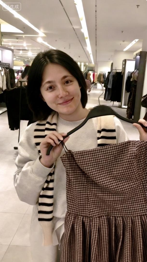 听说冬至有饺子店排队超8000桌，
感叹各地冬至的风俗真是各有千秋啊！

而我们