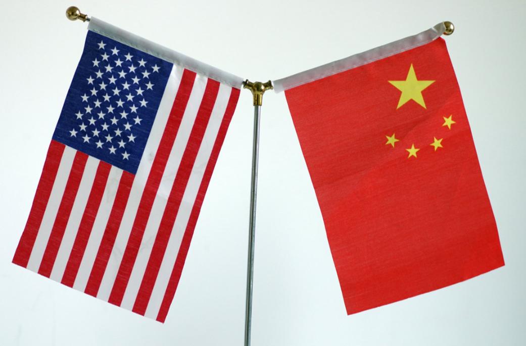 其实大家都明白，只不过没人点破而已。

无论是加拿大、德国、法国还是英国，他们访