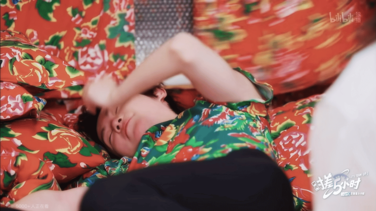 我家翠花起床了。时差五小时3 ​​​