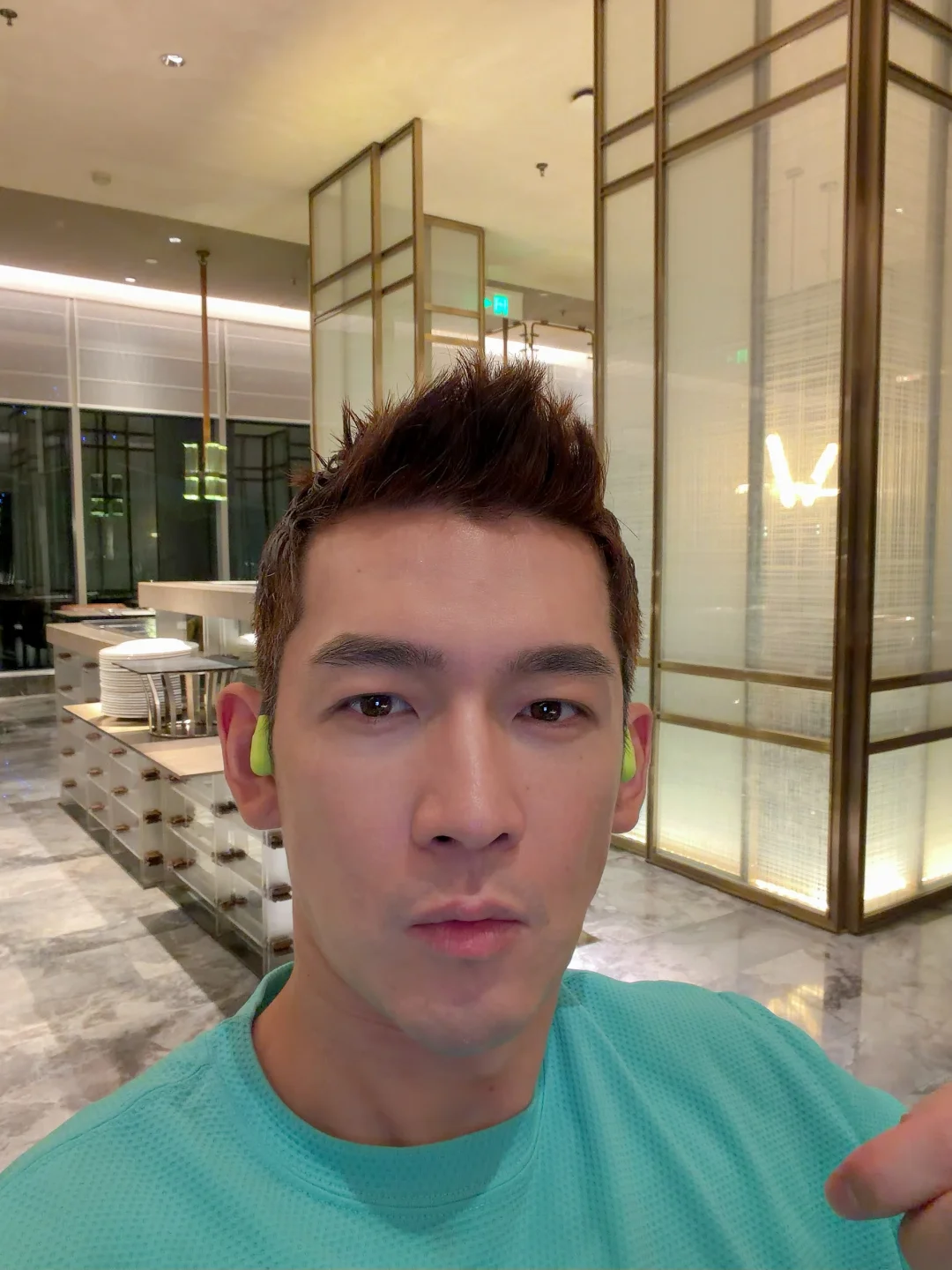 播一会…