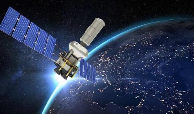 为什么美国、日本第一时间就知道中国的决策、军事及重大的工程等？

中国重大决策、