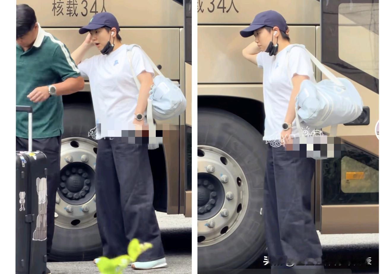 国乒在上海的封训结束回京了。我们的终于熬出来了，有解药了。莎莎带着帽子打着哈欠。