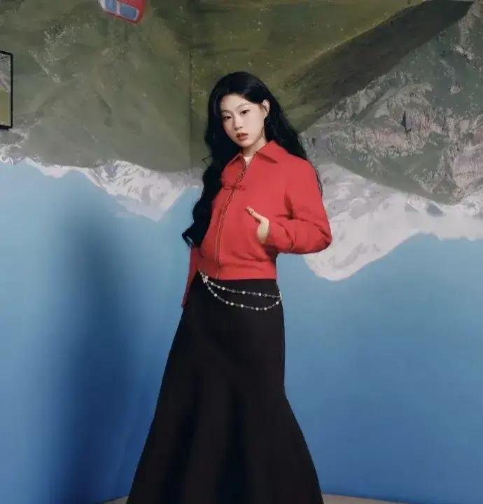 现场翻车！沈佳润把消愁唱成消魂
 
毛不易刚开口，弹幕刷满“快跑”。沈佳润一接，