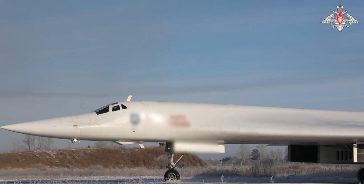 俄式美学
美乌在瑞士折腾了好几天，把28点和平草案变成了19点。俄罗斯冷冷一句：