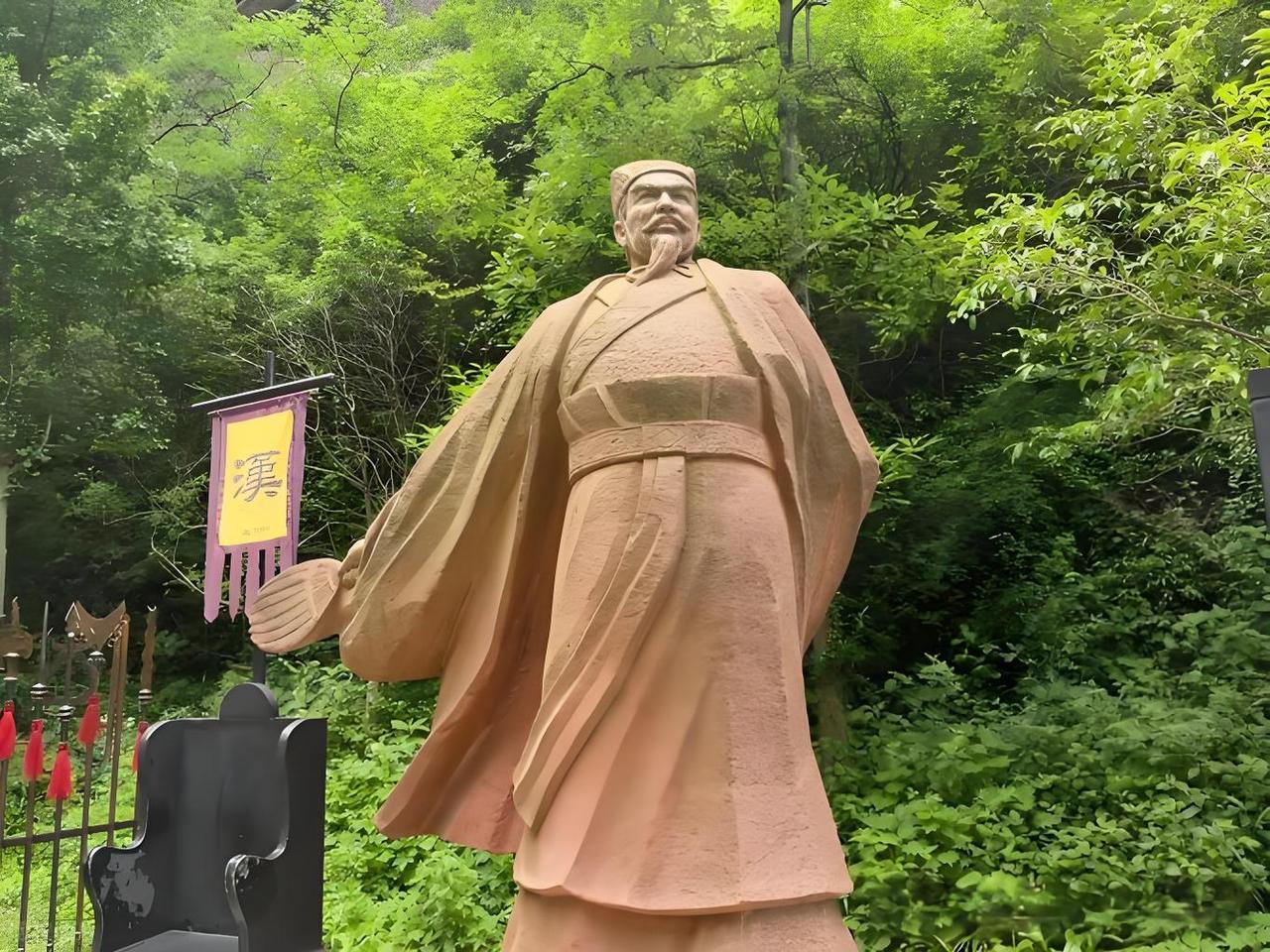 诸葛亮一生最大的失败是什么? 
成功者的背后大把的辛酸
身逢乱世，大丈夫建功立业