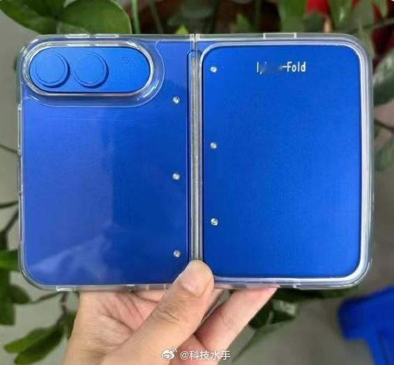 折叠iPhone手机壳曝光 结合这次曝光的手机壳，给大家捋捋折叠iPhone的核