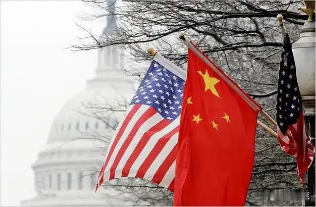 中美之间，已经没有回头路了。美国手里的绳子，已经勒住中国经济的咽喉；而中国手里的