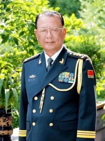 1987年，几位退休老干部联名举报，解放军高官赵南起与境外人员来往密切，疑似韩国