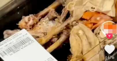 反转！济南、青岛山姆店内现“偷吃”最新调查：多段视频画面来自外地旧帖，“2022年的烤鸡，2024年