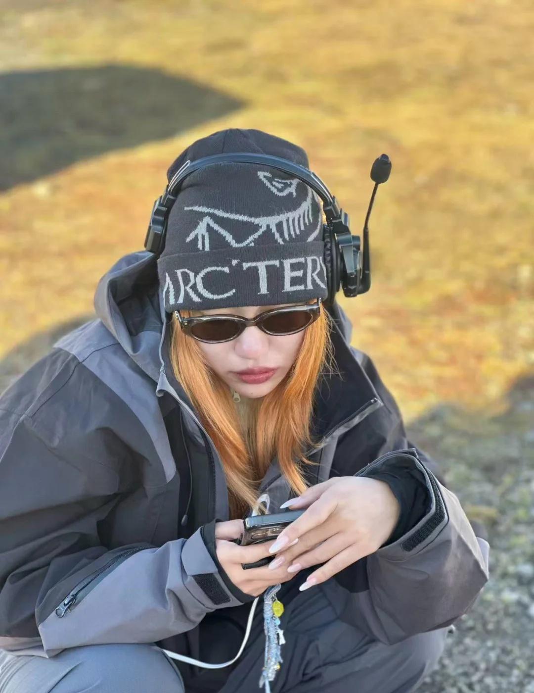 制片在川西🏔️
以后简历里自豪加入“海拔4500米，没浪费组里一口氧”
与高原